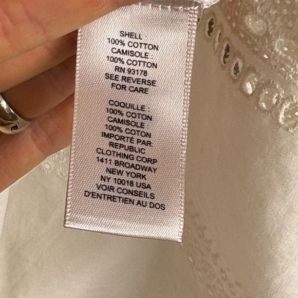 NWT Catherine Malandrino Cream Lace Blouse - Picture 3 of 11